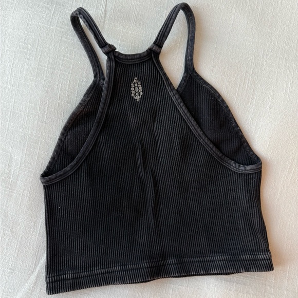 Free People Happiness Runs Crop Tank size xs/s washed black - Picture 3 of 3